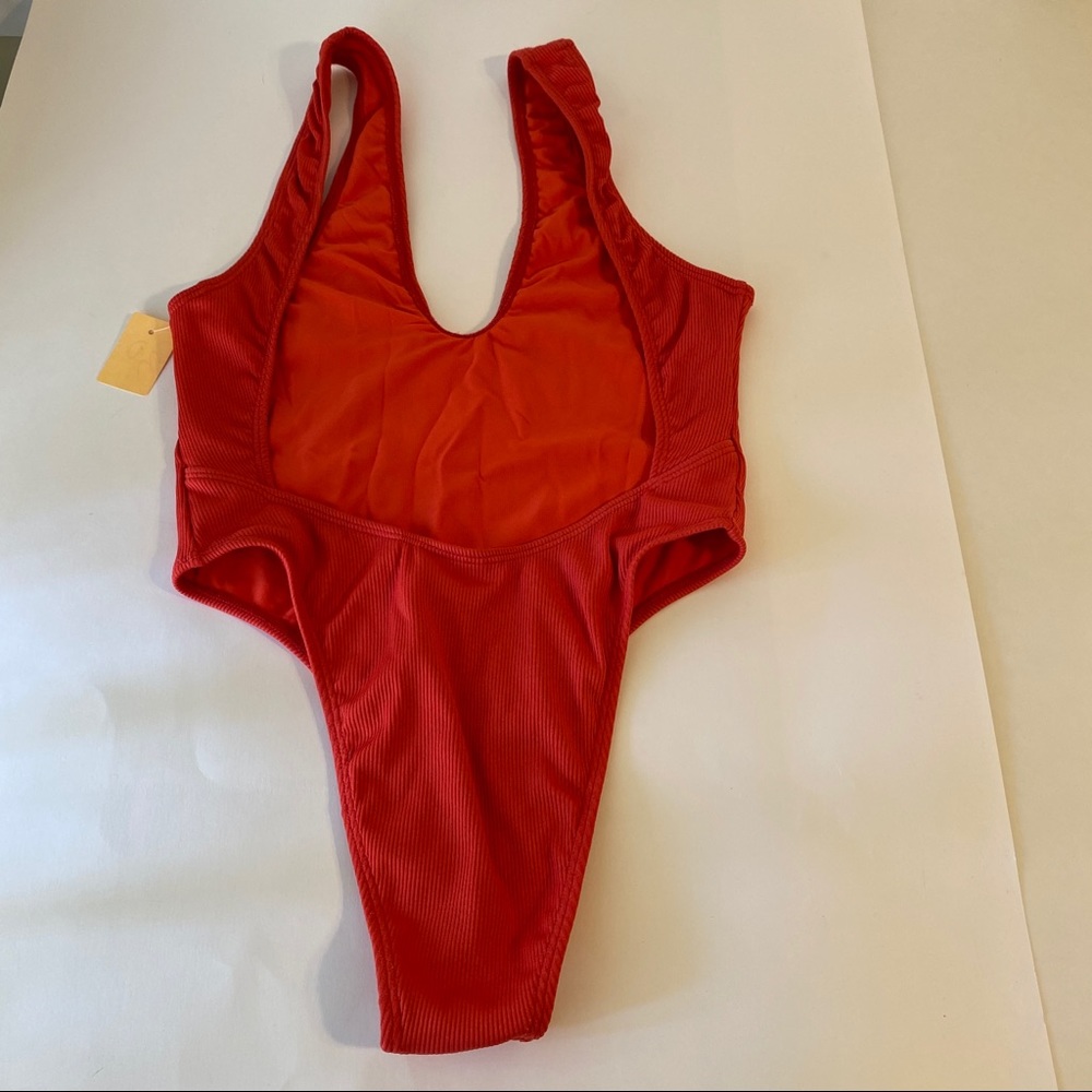 MINIMALE ANIMALE ONE PIECE